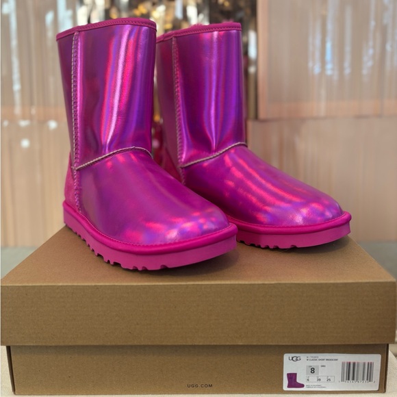 Women’s Ugg Pink Boots, size 8 - Picture 2 of 8